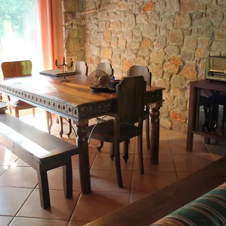 Pili Country House *
