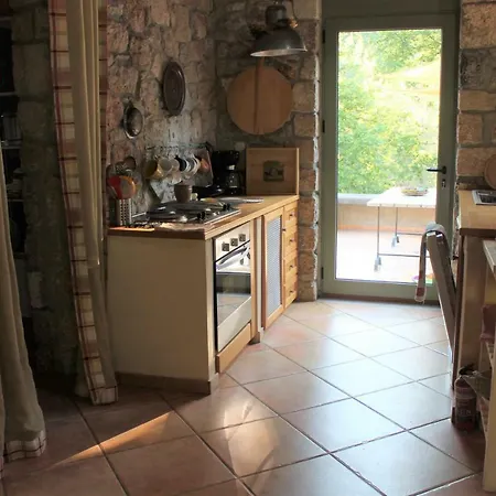 Pili Country House *